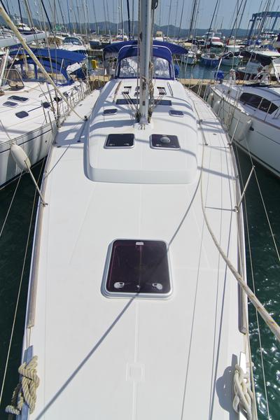 Book yachts online - sailboat - Oceanis 50 Family - EVITA I - rent