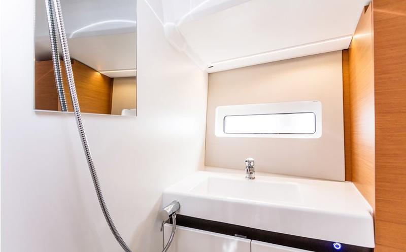 Book yachts online - sailboat - Sun Odyssey 490 - Grazia - rent