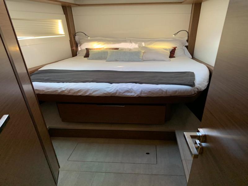 Book yachts online - catamaran - Lagoon 46 - Dream Lagoon - rent