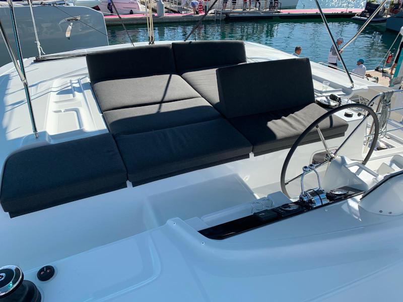 Book yachts online - catamaran - Lagoon 46 - Dream Lagoon - rent
