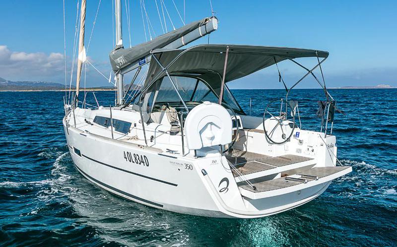 Book yachts online - sailboat - Dufour 350 GL - Sofia - rent