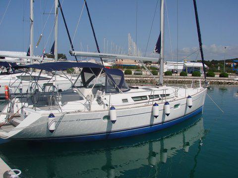 Book yachts online - sailboat - Sun Odyssey 45 - Adriana - rent