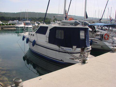 Book yachts online - motorboat - Adria 1002 - Paulina - rent