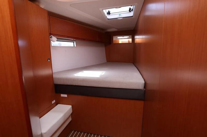 Book yachts online - sailboat - Bavaria 51 Cruiser - Vera - rent