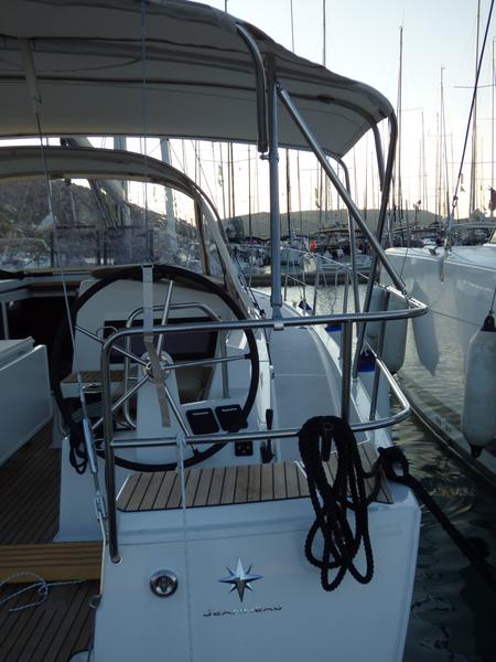 Book yachts online - sailboat - Sun Odyssey 440 - Mikkamakka - rent