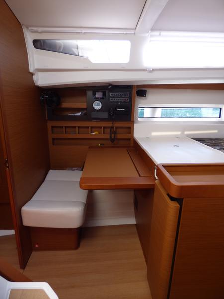 Book yachts online - sailboat - Sun Odyssey 440 - Mikkamakka - rent
