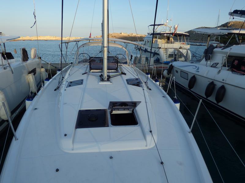 Book yachts online - sailboat - Sun Odyssey 440 - Mikkamakka - rent