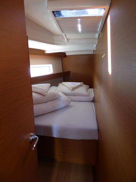 Book yachts online - sailboat - Sun Odyssey 440 - Mikkamakka - rent