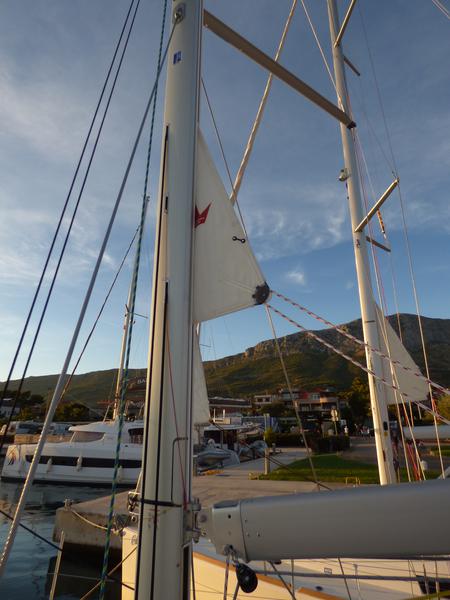 Book yachts online - sailboat - Sun Odyssey 440 - Mikkamakka - rent