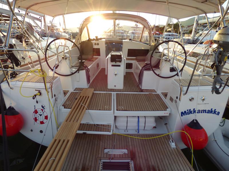 Book yachts online - sailboat - Sun Odyssey 440 - Mikkamakka - rent