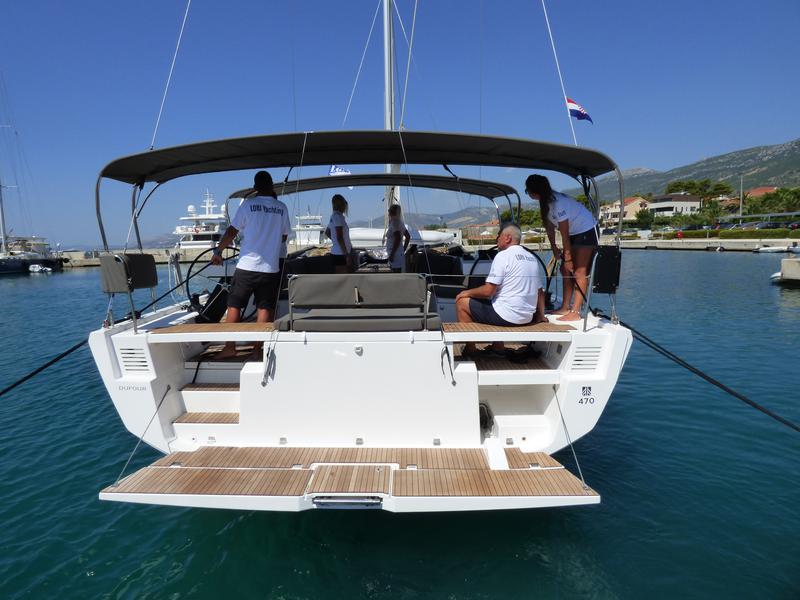 Book yachts online - sailboat - Dufour 470 - BALU - rent