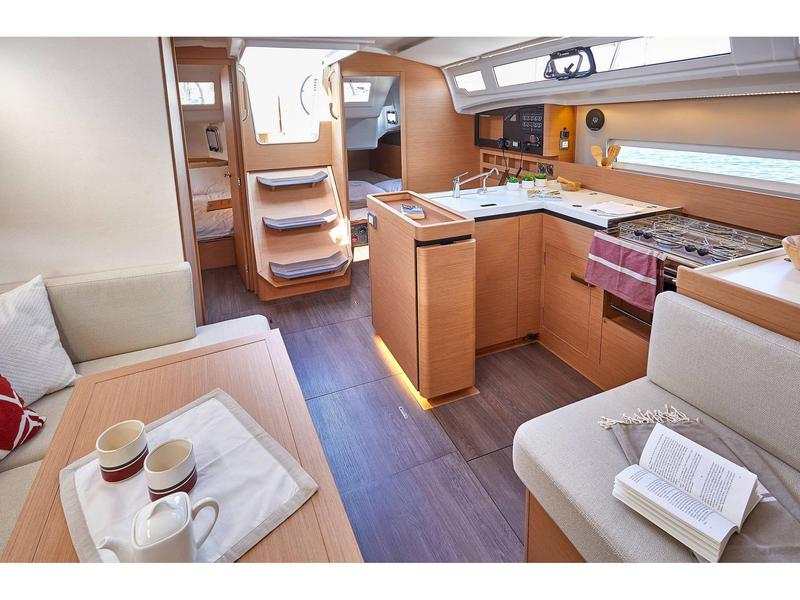 Book yachts online - sailboat - Sun Odyssey 410 - Maminti - rent