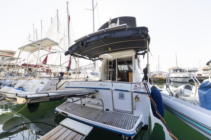 Book yachts online - motorboat - Antares 10.80 - Hantobas - rent
