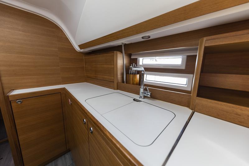 Book yachts online - sailboat - Elan Impression 45.1 2022 - Pasithea - rent