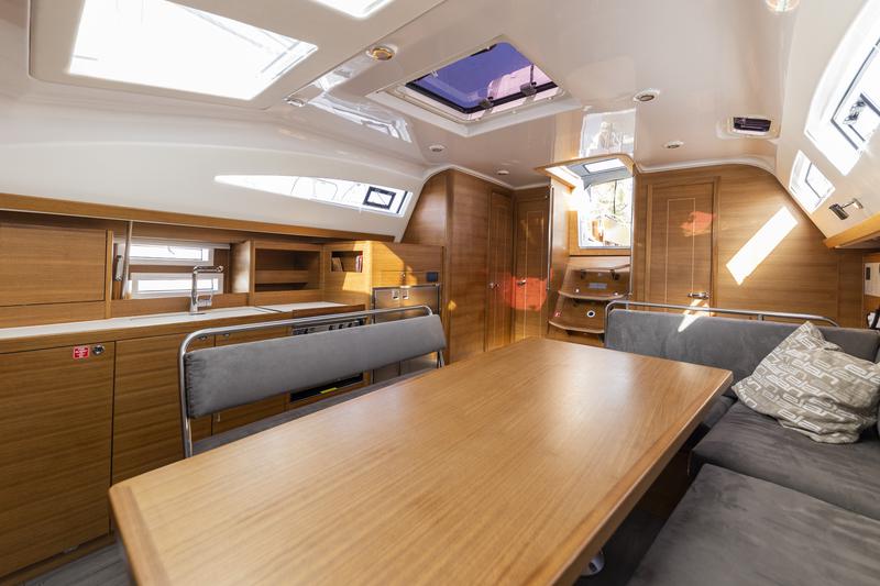 Book yachts online - sailboat - Elan Impression 45.1 2022 - Pasithea - rent