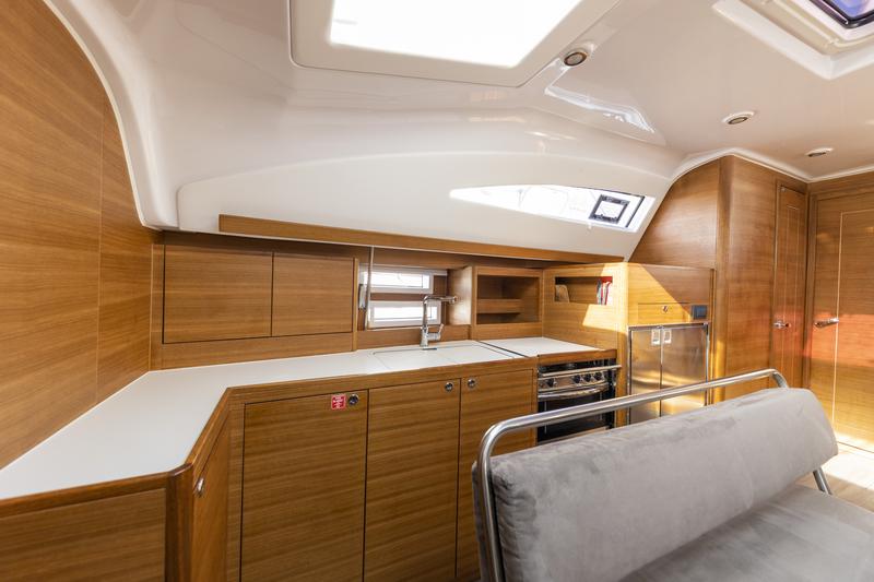 Book yachts online - sailboat - Elan Impression 45.1 2022 - Pasithea - rent