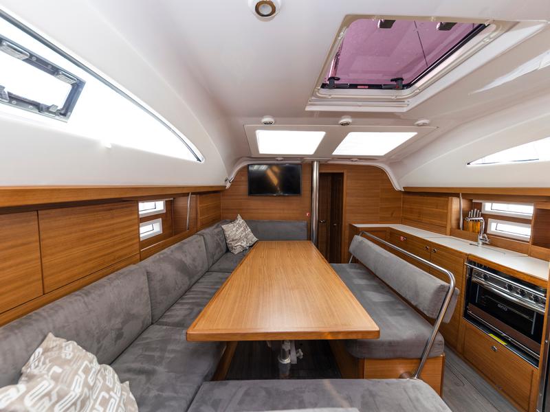 Book yachts online - sailboat - Elan Impression 45.1 2022 - Pasithea - rent