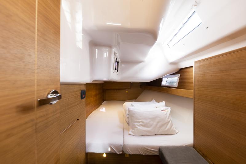 Book yachts online - sailboat - Elan Impression 45.1 2022 - Pasithea - rent