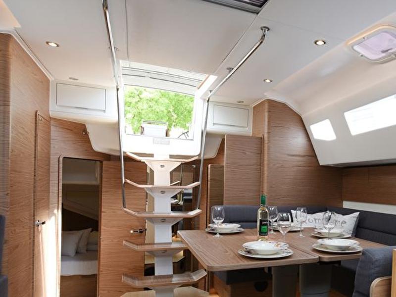 Book yachts online - sailboat - Elan 50 Impression - with AC - MOJITO - AC - rent