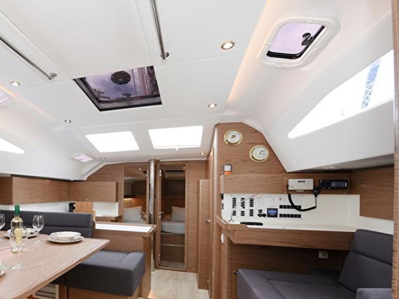 Book yachts online - sailboat - Elan 50 Impression - with AC - MOJITO - AC - rent