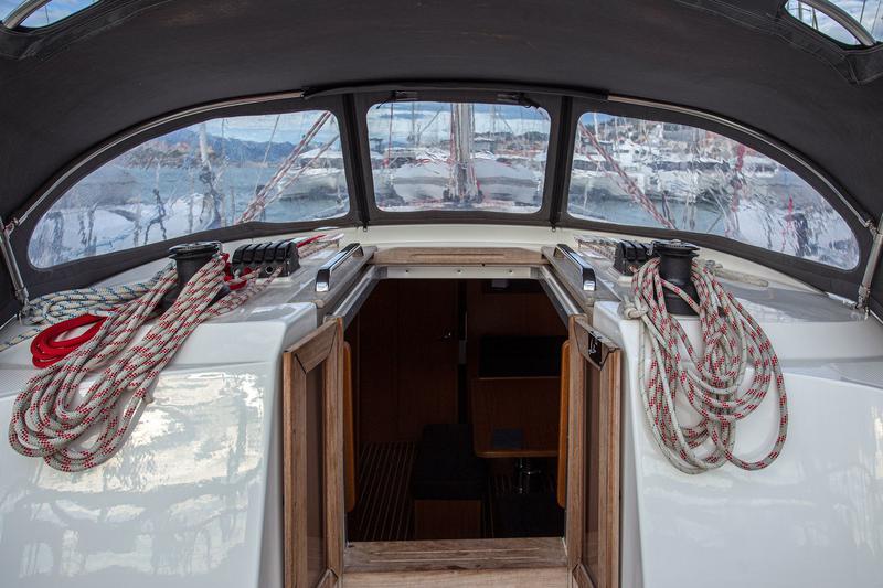 Book yachts online - sailboat - Bavaria Cruiser 41 - Instagram - rent