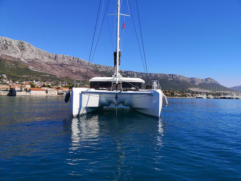 Book yachts online - catamaran - Lagoon 50 - ADRIATIC LEOPARD  - rent