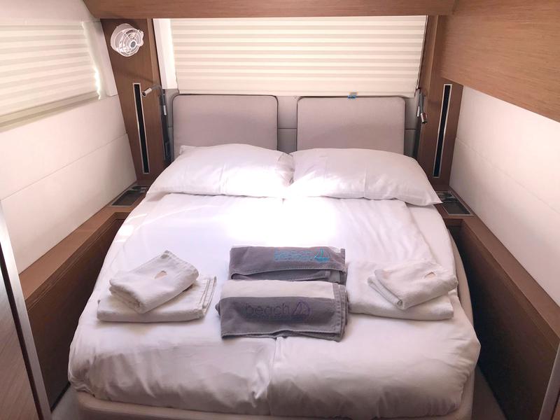 Book yachts online - catamaran - Lagoon 50 - ADRIATIC LEOPARD  - rent