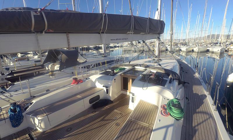 Book yachts online - sailboat - More 55 - MORE RELAX - rent
