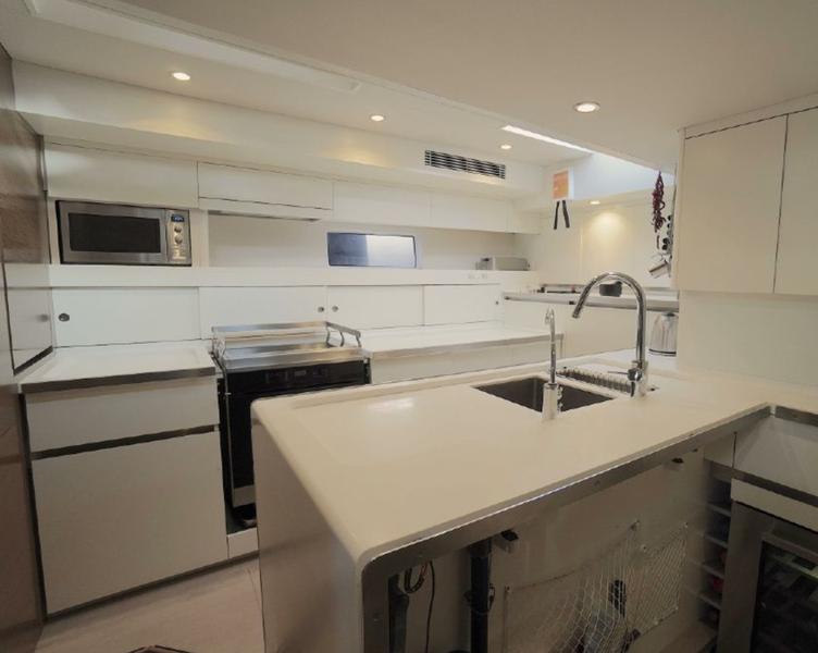 Book yachts online - sailboat - CNB 76 - AENEA - rent