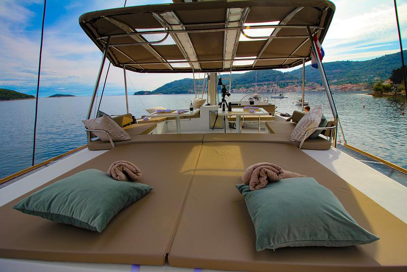 Book yachts online - catamaran - Bali 5.4. - NAMASTE OF BALI - rent