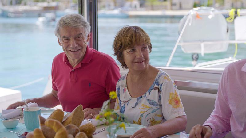 Book yachts online - catamaran - Bali 5.4. - NAMASTE OF BALI - rent