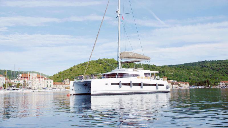 Book yachts online - catamaran - Bali 5.4. - NAMASTE OF BALI - rent