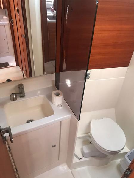 Book yachts online - sailboat - More 55 - MORE AMORE - rent