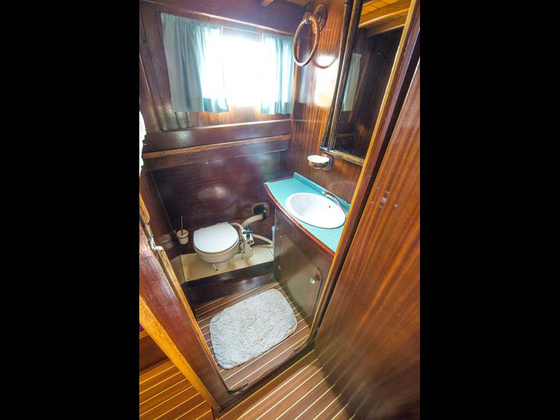 Book yachts online - motorboat - Model Tiho - TIHO - rent