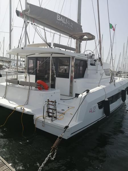 Book yachts online - catamaran - Bali 4.2 - Arveskida II - rent