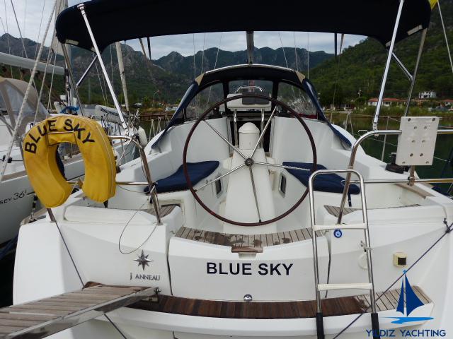Book yachts online - sailboat - Sun Odyssey 36i - Blue Sky - rent