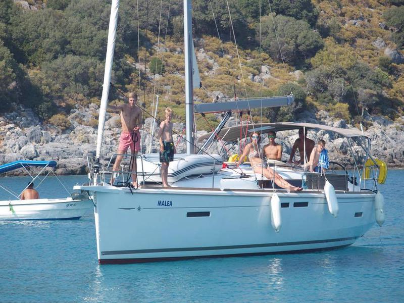 Book yachts online - sailboat - Sun Odyssey 419 - Malea - rent