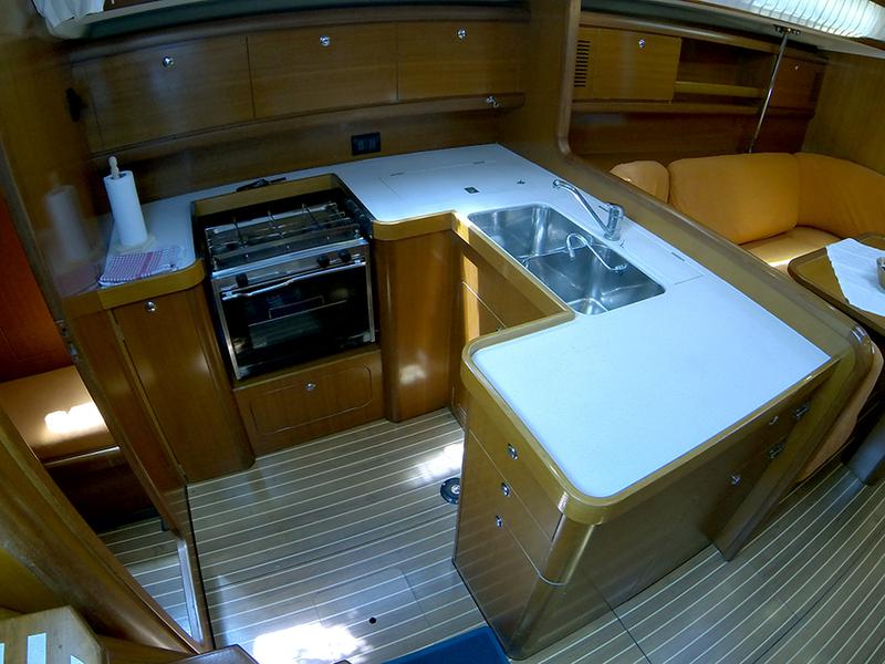 Book yachts online - sailboat - Grand Soleil 45 - Matterhorn - rent