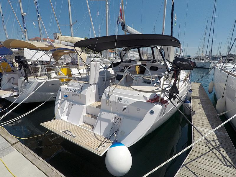 Book yachts online - sailboat - Elan 444 Impression - Marta X - rent