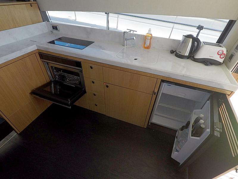 Book yachts online - motorboat - Fairline Squadron 50 - Get Lucky - rent