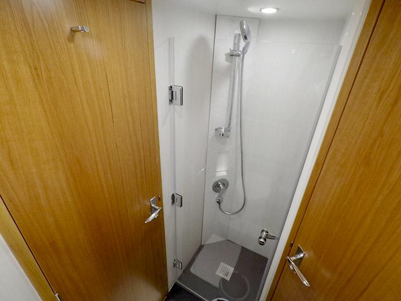 Book yachts online - motorboat - Fairline Squadron 50 - Get Lucky - rent