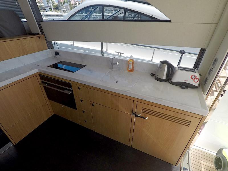 Book yachts online - motorboat - Fairline Squadron 50 - Get Lucky - rent
