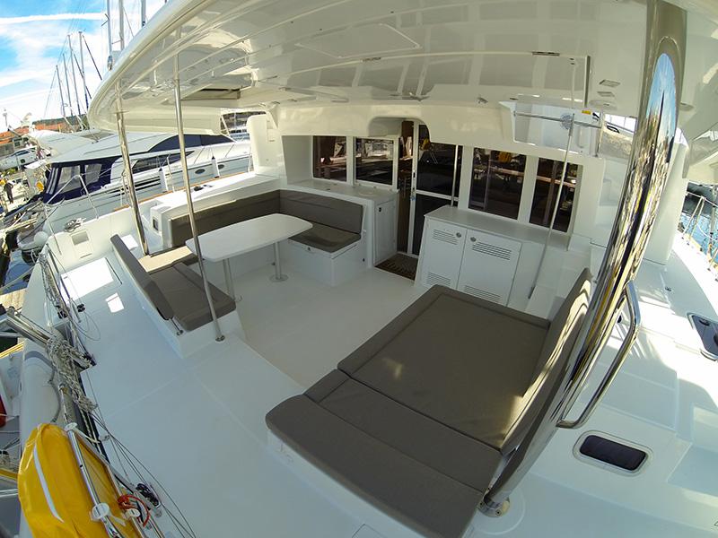 Book yachts online - catamaran - Lagoon 450 - Marčelina - rent