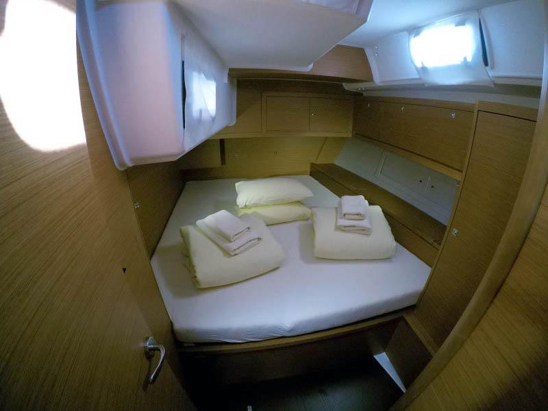 Book yachts online - sailboat - Dufour 470 GL - NEW 2023! - rent