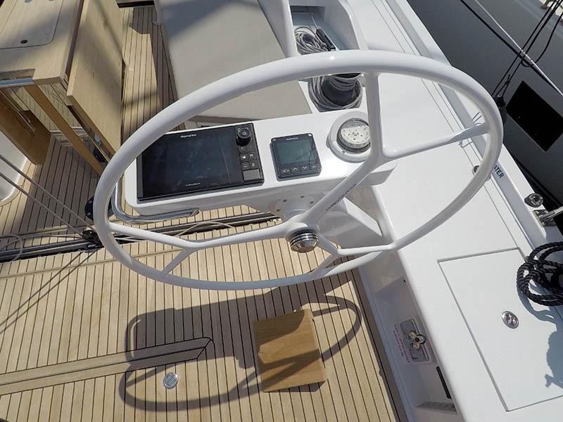 Book yachts online - sailboat - Grand Soleil 44 - Aloha - rent
