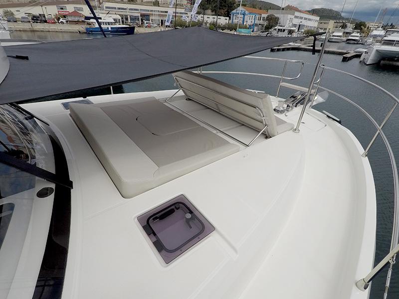 Book yachts online - motorboat - Beneteau S. Trawler 47 - Ocean dreamer - rent