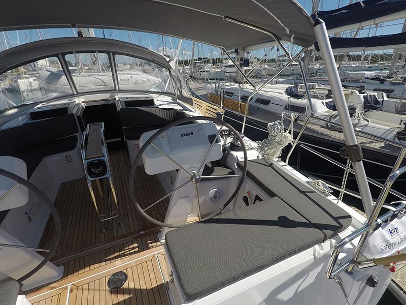 Book yachts online - sailboat - Hanse 458 - Podatok Too - rent