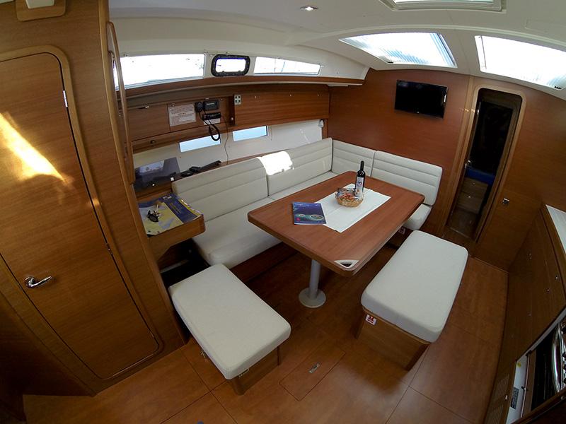 Book yachts online - sailboat - Dufour 460 - Alba I - rent