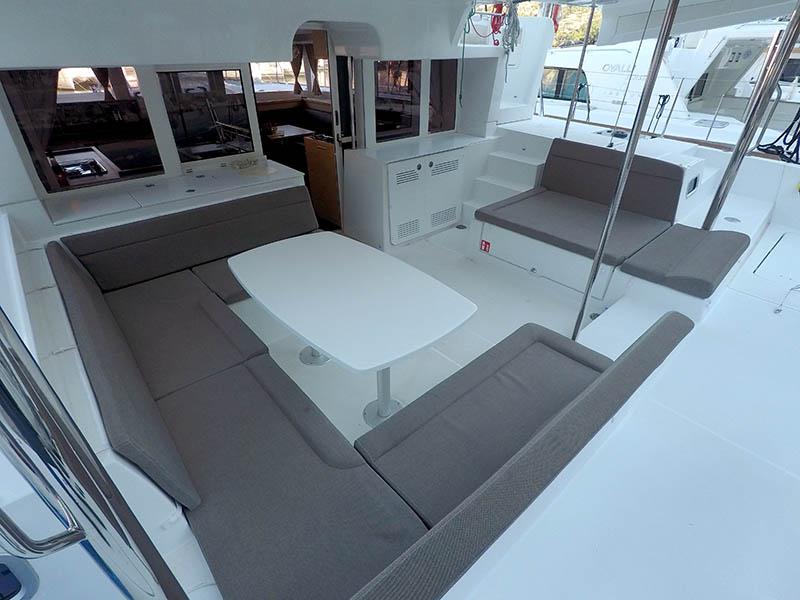 Book yachts online - catamaran - Lagoon 450 - Saelma - rent