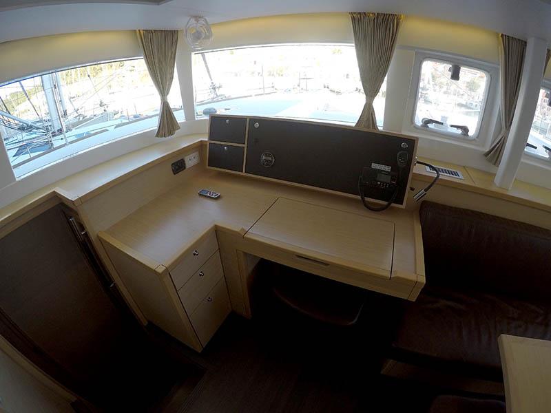 Book yachts online - catamaran - Lagoon 450 - Saelma - rent